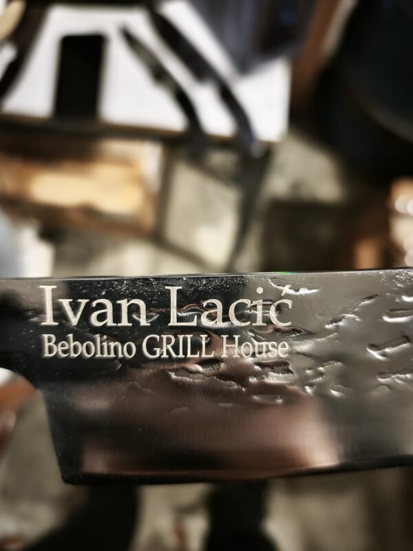 Knife engraving: Restaurant name · blade